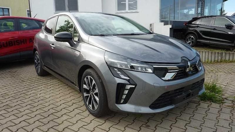 Neu Mitsubishi Colt Plus 67 PS (49 kW) 2025 Grau Kleinwagen