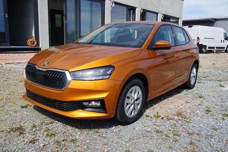 Neu Skoda Fabia 95 PS (69 kW) 2025 Phönix orange metallic Kleinwagen