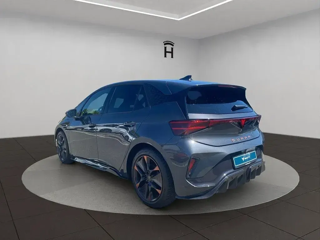 Neu Cupra Born 139 kW (190 PS) 2026 Timanfayagrau metallic Kleinwagen