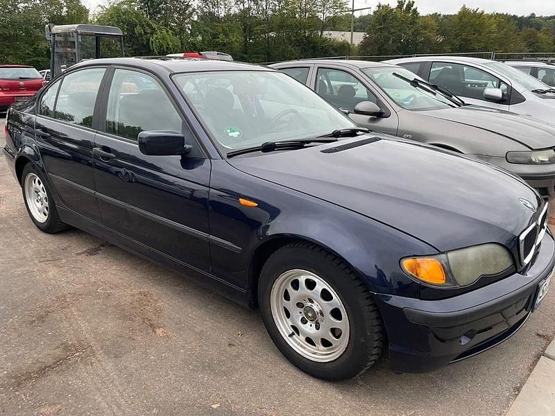 Blau Gebraucht 2002 BMW 316 Limousine | 1.500 € (Superpreis) - Bild 1/4