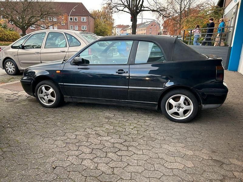 Gebraucht VW Golf Cabriolet 101 PS (74 kW) 1998 Schwarz Cabrio