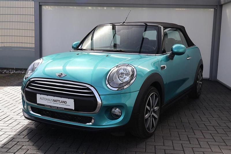 Gebraucht Mini One Cabriolet Pepper 102 PS (75 kW) 2017 Caribbean aqua metallic Cabrio