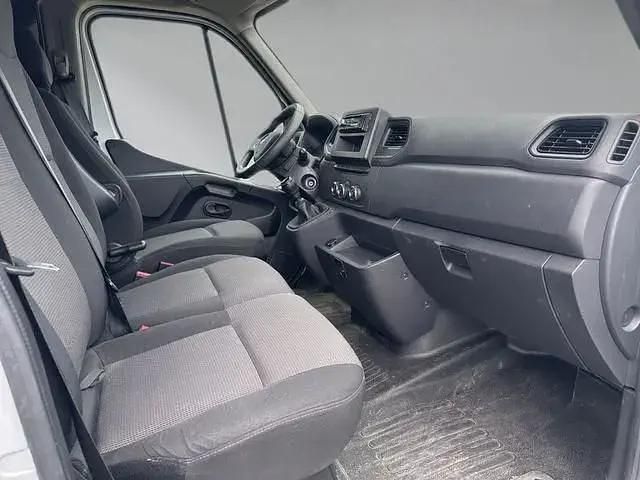 Second-hand Renault Master Basis 134 CP (98 kW) 2021 Andere Van