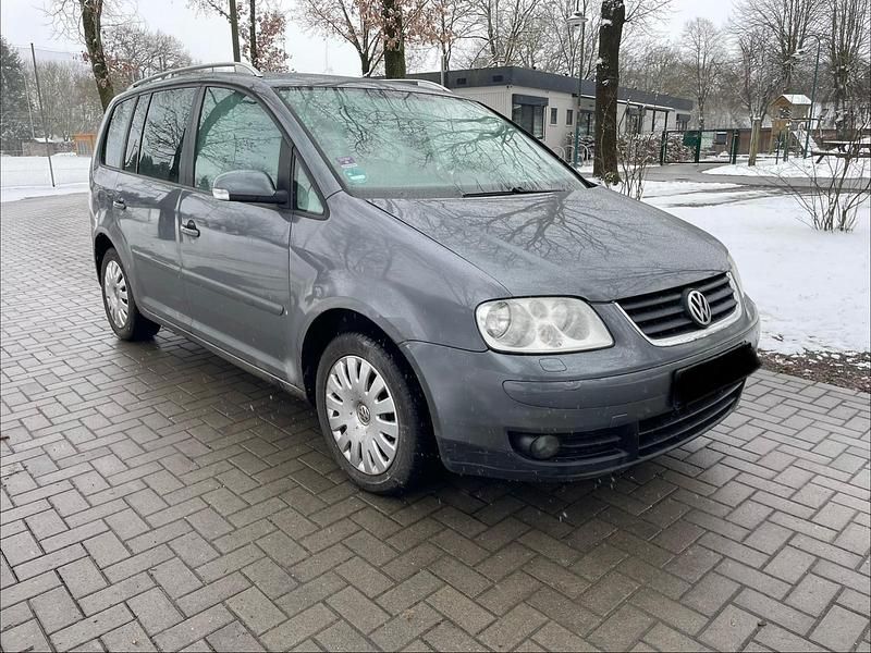 Gebraucht VW Touran 116 PS (85 kW) 2008 Grau Van / Kleinbus