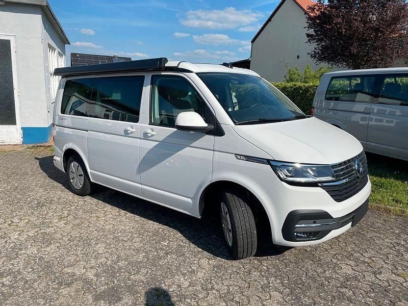 Weiß Gebraucht 2024 VW T6.1 California Van | 69.700 € - Bild 1/4