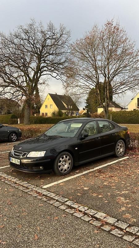 Schwarz Gebraucht 2004 Saab 9-3 Limousine | 6.500 € (Teuer) - Bild 1/4