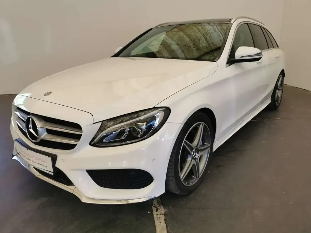 Gebraucht Mercedes C220 AMG line 170 PS (125 kW) 2016 Polarweiss  unilack Kombi