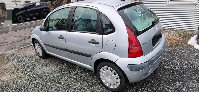 Second-hand Citroën C3 75 CP (55 kW) 2003 Argintiu Hatchback