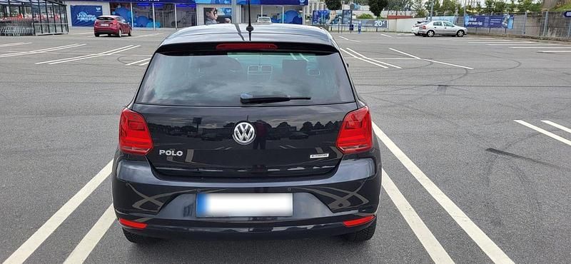 Gebraucht VW Polo Allstar 75 PS (55 kW) 2016 Schwarz Kleinwagen