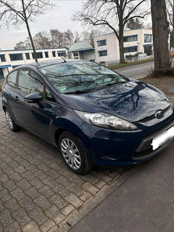 Blau Gebraucht 2009 Ford Fiesta Trend Limousine | 4.299 € (Fairer Preis) - Bild 1/4