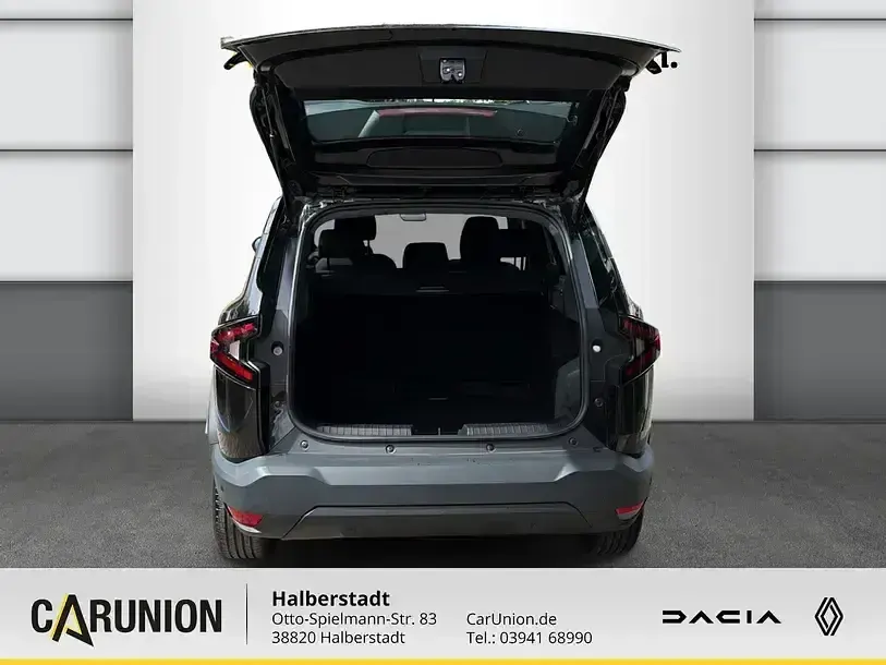 Gebraucht Dacia Bigster Essentiel 140 PS (102 kW) 2025 Perlmuttschwarz metallic (sch SUV
