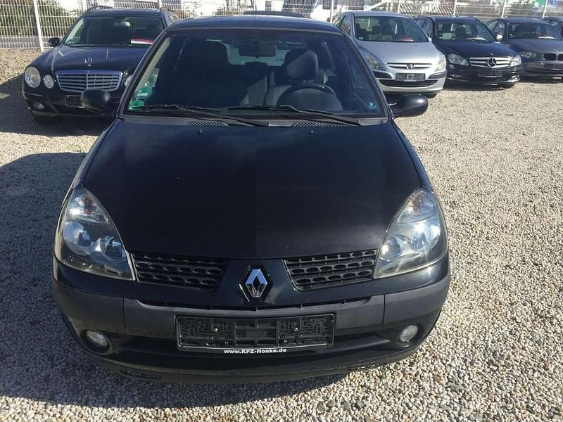 Gebraucht Renault Clio II 75 PS (55 kW) 2001 Schwarz (metallic) Limousine