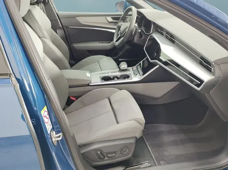 Gebraucht Audi S6 344 PS (253 kW) 2025 Blau Kombi