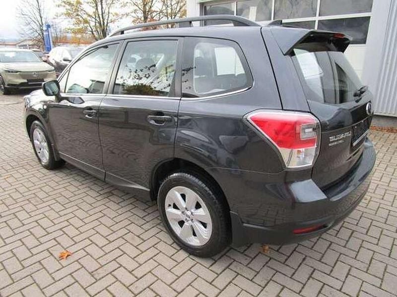 Gebraucht Subaru Forester 150 PS (110 kW) 2018 Grau SUV
