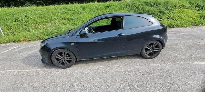 Schwarz Gebraucht 2009 Seat Ibiza FR Coupé | 1.800 € (Fairer Preis) - Bild 1/4