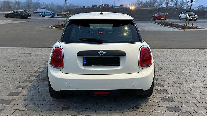 Gebraucht Mini Cooper 75 PS (55 kW) 2015 Beige Kleinwagen