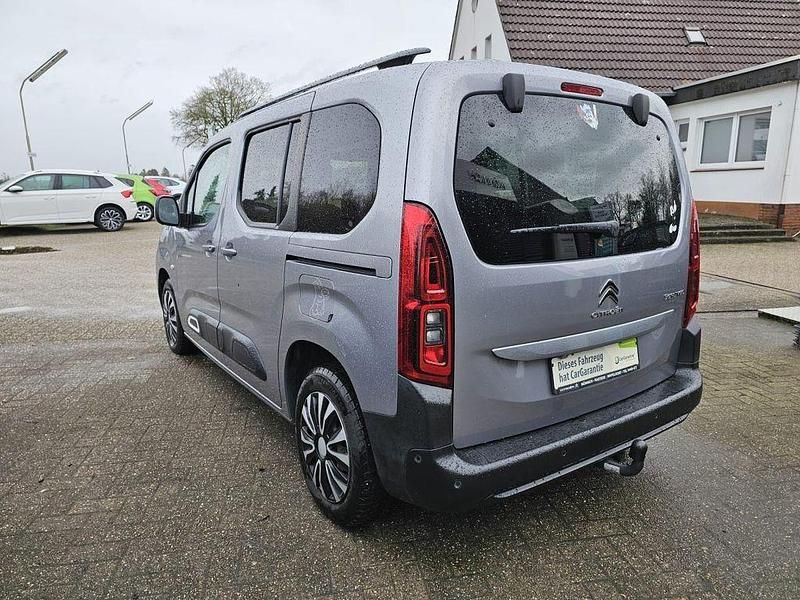Gebraucht Citroën Berlingo Shine 131 PS (96 kW) 2018 Grau Van / Kleinbus