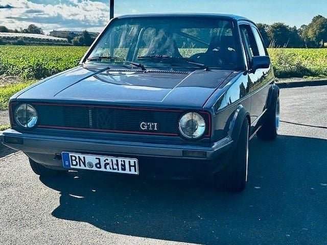 Violet Gebraucht 1980 VW Golf I GTI Coupé | 23.500 € - Bild 1/4