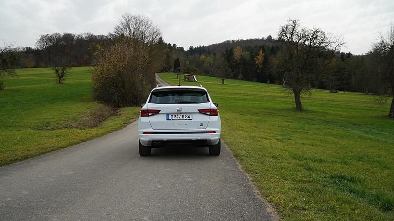 Gebraucht Seat Ateca 4Drive 190 PS (139 kW) 2018 Weiß SUV