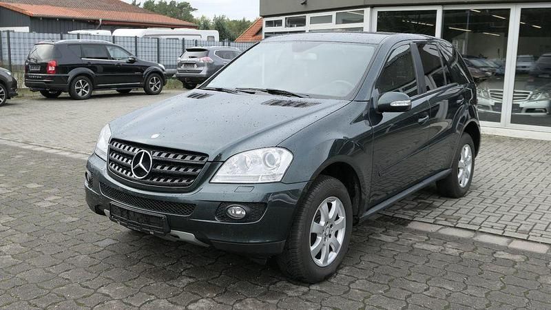 Gebraucht Mercedes ML280 190 PS (139 kW) 2008 Grün SUV