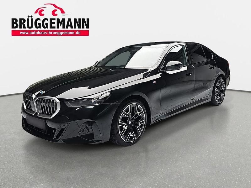 Gebraucht BMW 520 M Sport 197 PS (144 kW) 2025 Schwarz Limousine