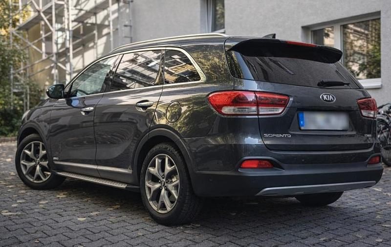 Gebraucht Kia Sorento Vision 200 PS (147 kW) 2018 Grau SUV