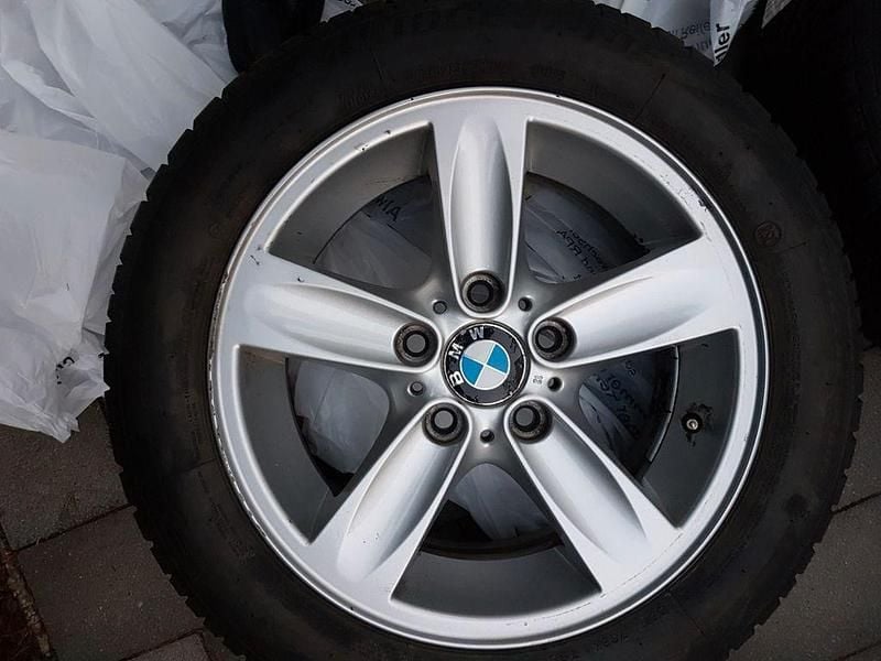 Usata BMW 116 122 CV (89 kW) 2009 Grigio Utilitaria