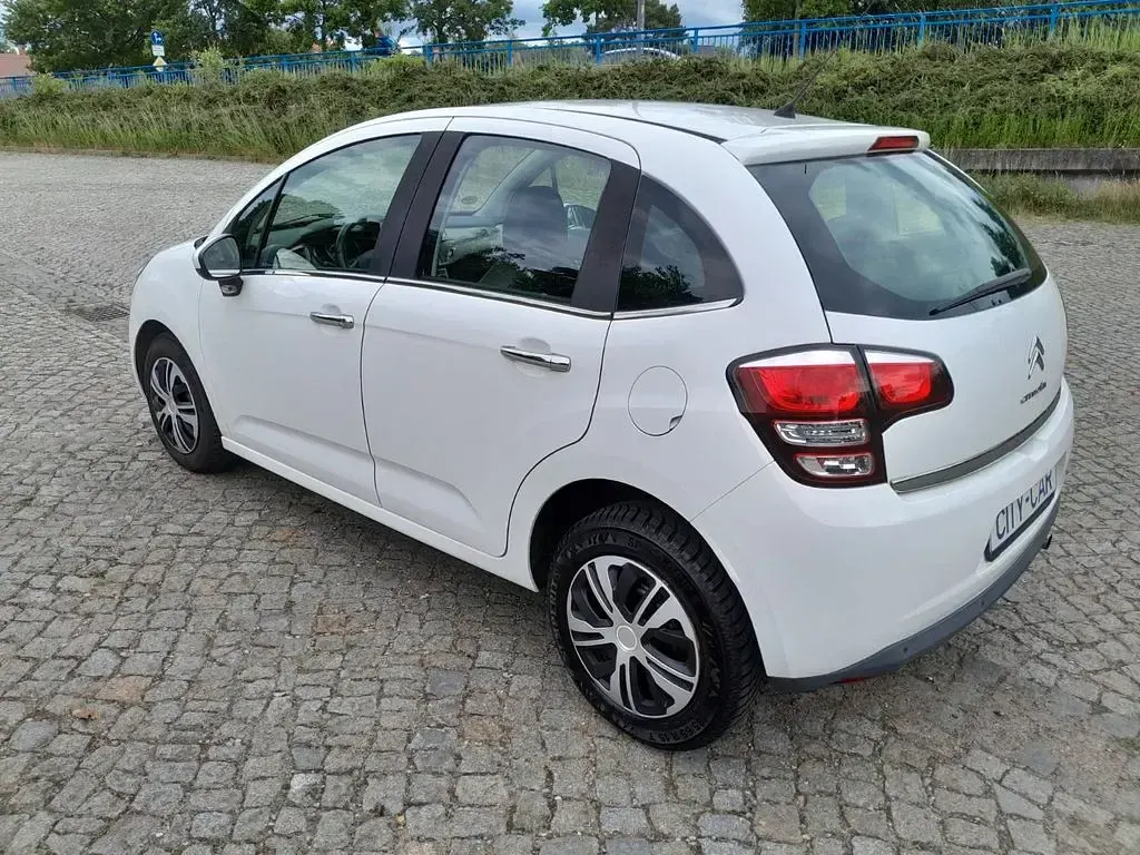 Gebraucht Citroën C3 Exclusive 82 PS (60 kW) 2016 Weiß Limousine