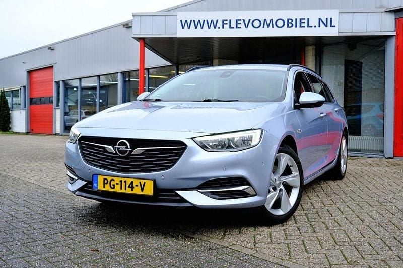 Gebraucht Opel Insignia Edition 140 PS (102 kW) 2017 Grau Kombi