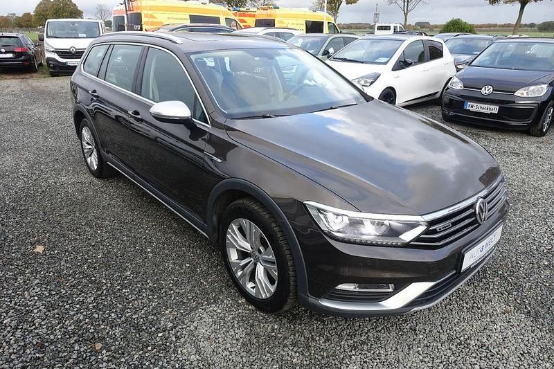 Gebraucht VW Passat Alltrack 190 PS (139 kW) 2016 Schwarz Kombi