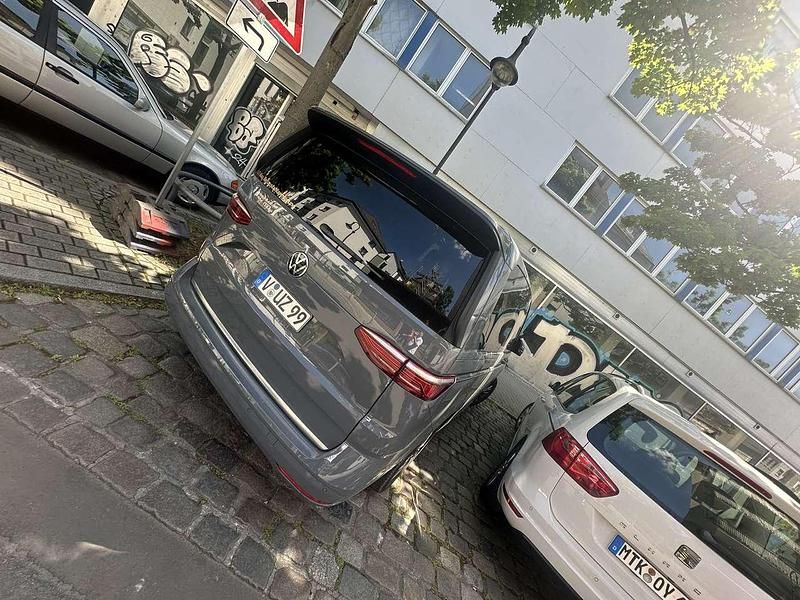 Gebraucht 2023 VW T7 Van | 51.500 € (Fairer Preis) - Bild 1/4