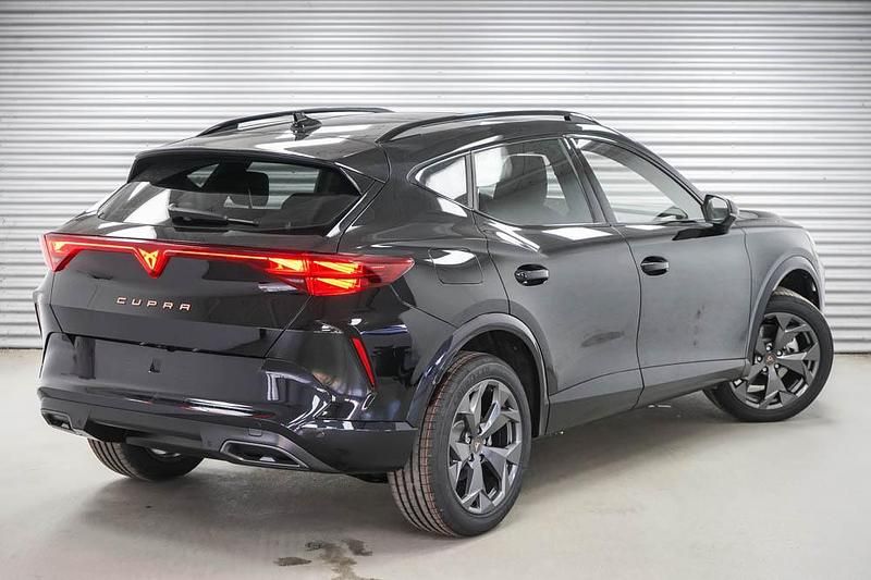 Nowe Cupra Formentor 150 KM (110 kW) 2026 Czarny SUV