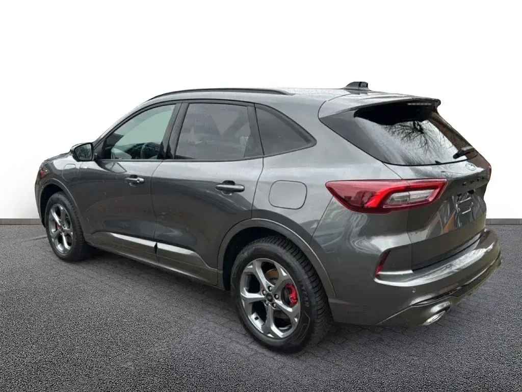 Neu Ford Kuga ST-Line X 242 PS (177 kW) 2026 Magnetic grau metallic SUV