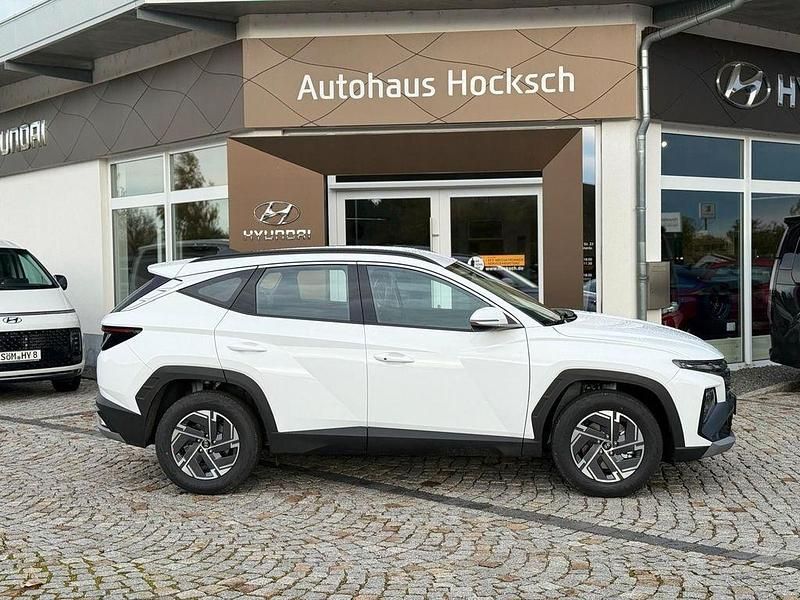 Neu Hyundai Tucson Select 160 PS (117 kW) 2025 Weiß SUV