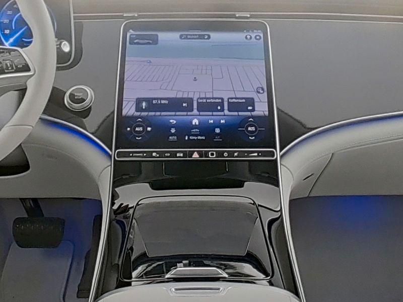 Gebraucht Mercedes EQE300 Electric Art 180 kW (245 PS) 2025 Schwarz Limousine