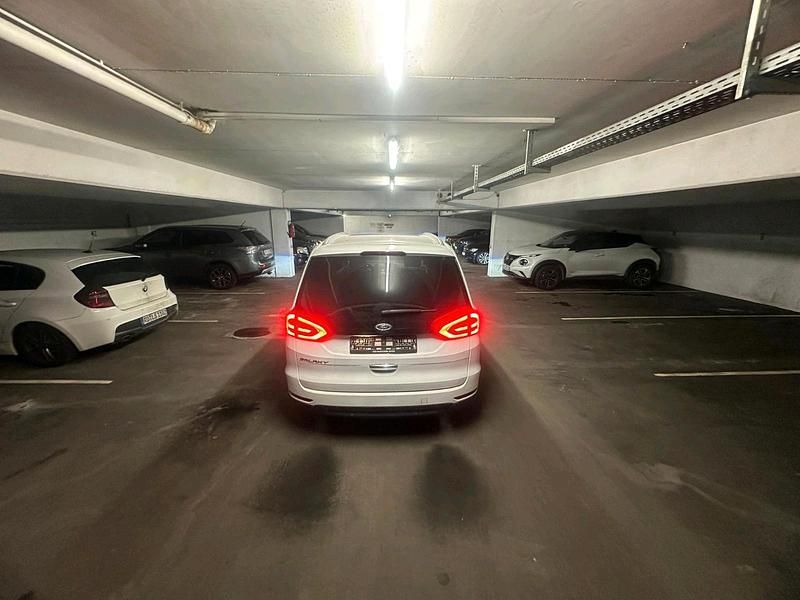 Gebraucht Ford Galaxy 179 PS (131 kW) 2016 Weiß Van / Kleinbus