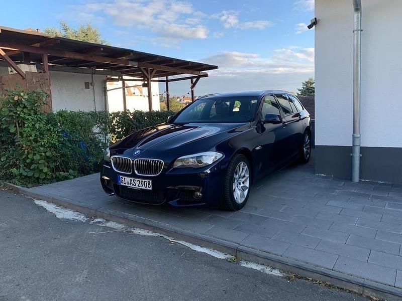 Blau Gebraucht 2013 BMW 535 Kombi | 10.999 € (Fairer Preis) - Bild 1/4