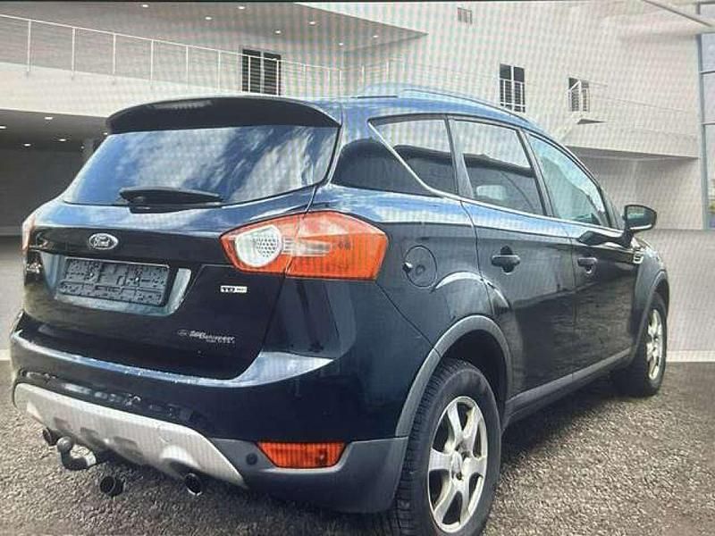 Gebraucht Ford Kuga Trend 136 PS (100 kW) 2009 Pantherschwarz metallic (metallic) SUV