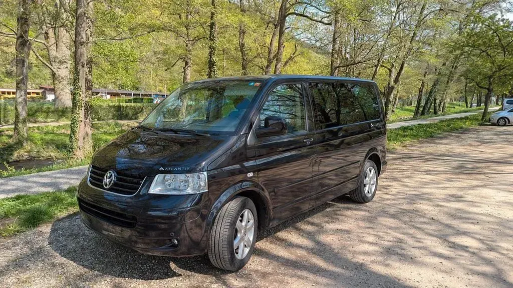 Gebraucht VW Multivan 131 PS (96 kW) 2006 Schwarz Van / Kleinbus