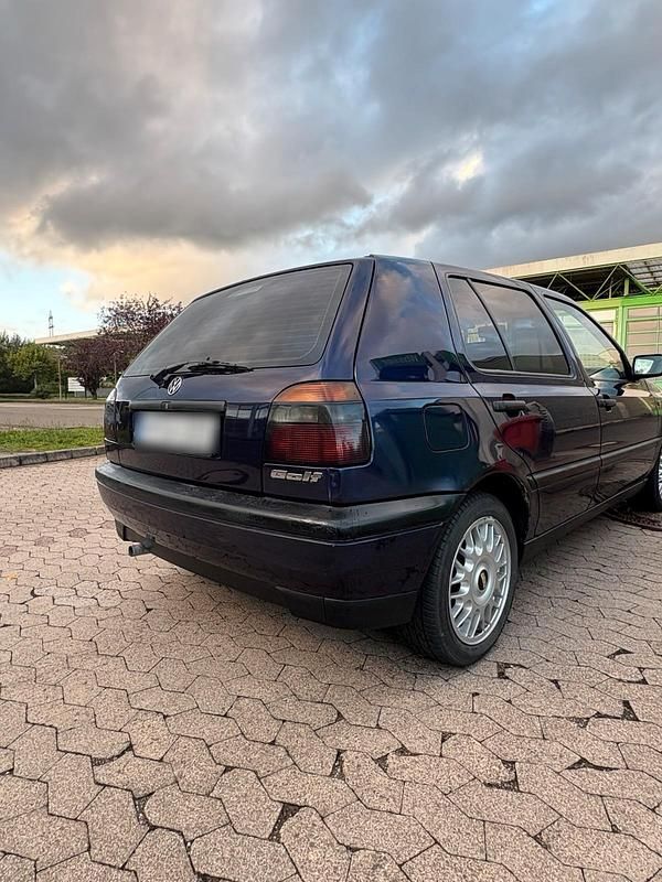 Gebraucht VW Golf III 60 PS (44 kW) 1997 Blau Kleinwagen