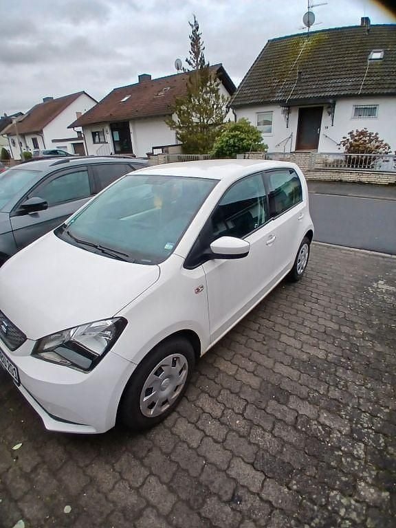 Gebraucht Seat Mii Chic 60 PS (44 kW) 2018 Weiß Kleinwagen