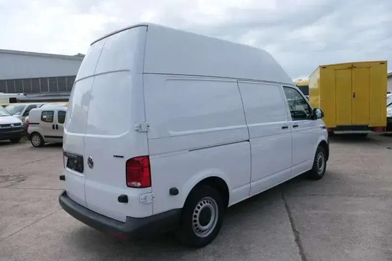 Gebraucht VW T6.1 150 PS (110 kW) 2020 Weiß Van