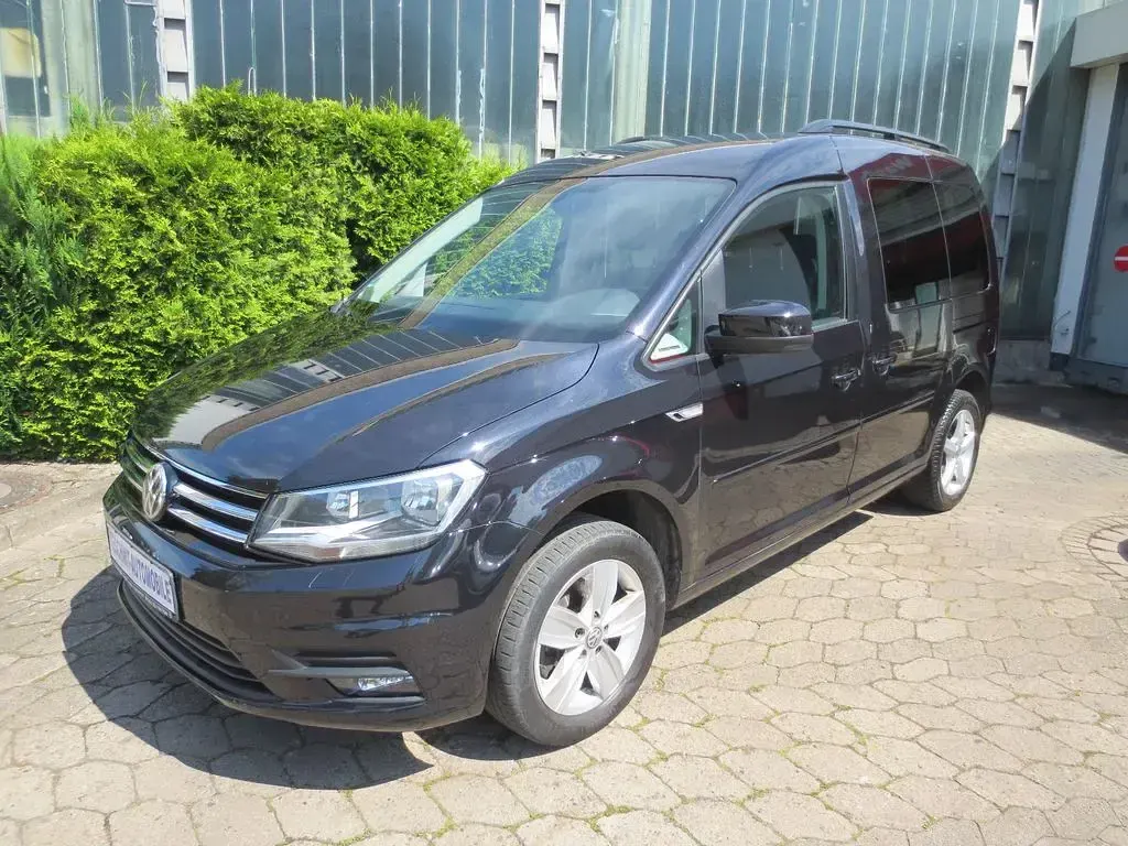 Gebraucht VW Caddy Comfortline 131 PS (96 kW) 2019 Schwarz Van / Kleinbus