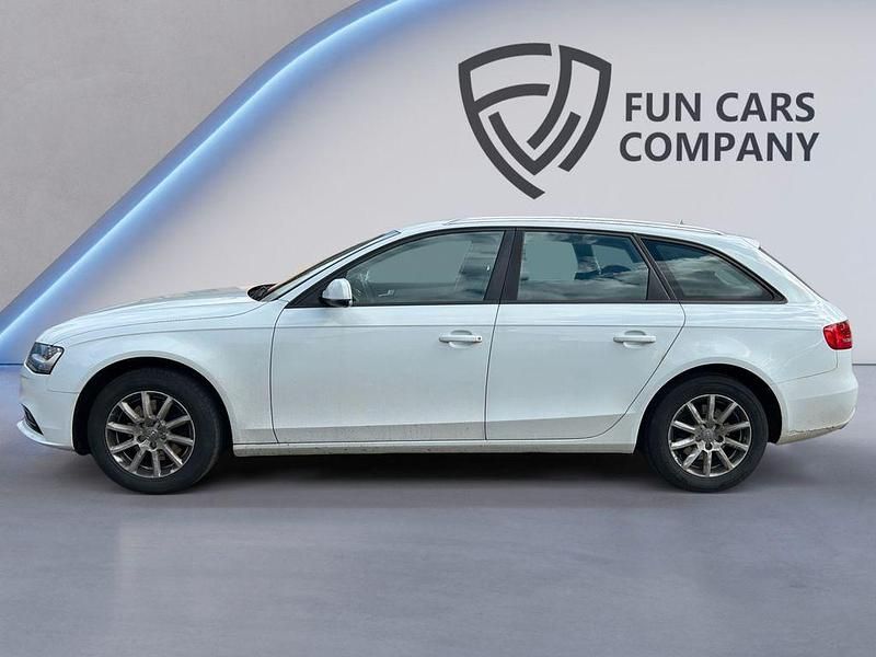Gebraucht Audi A4 Attraction 150 PS (110 kW) 2015 Weiß Kombi