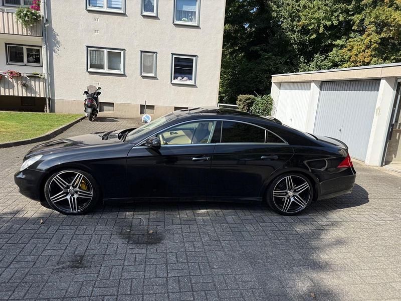 Gebraucht Mercedes CLS350 292 PS (214 kW) 2010 Schwarz Coupé