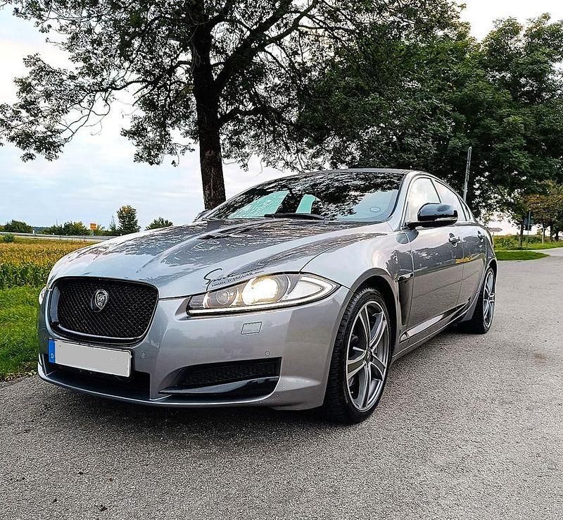 Gebraucht Jaguar XF 241 PS (177 kW) 2012 Grau Limousine