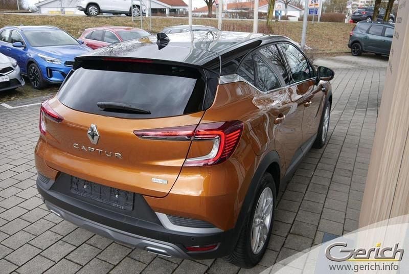 Gebraucht Renault Captur R.S. 158 PS (116 kW) 2022 Taklamakanorange metallic/dach black pe (metallic) SUV