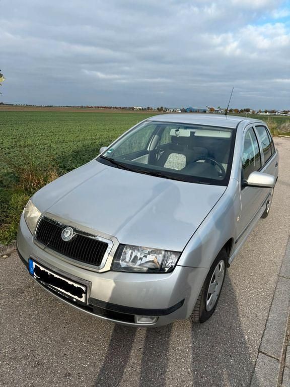 Silber Gebraucht 2003 Skoda Fabia Elegance Kombi | 2.200 € (Fairer Preis) - Bild 1/4
