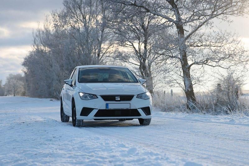 Gebraucht Seat Ibiza XCELLENCE 75 PS (55 kW) 2018 Weiß Kleinwagen