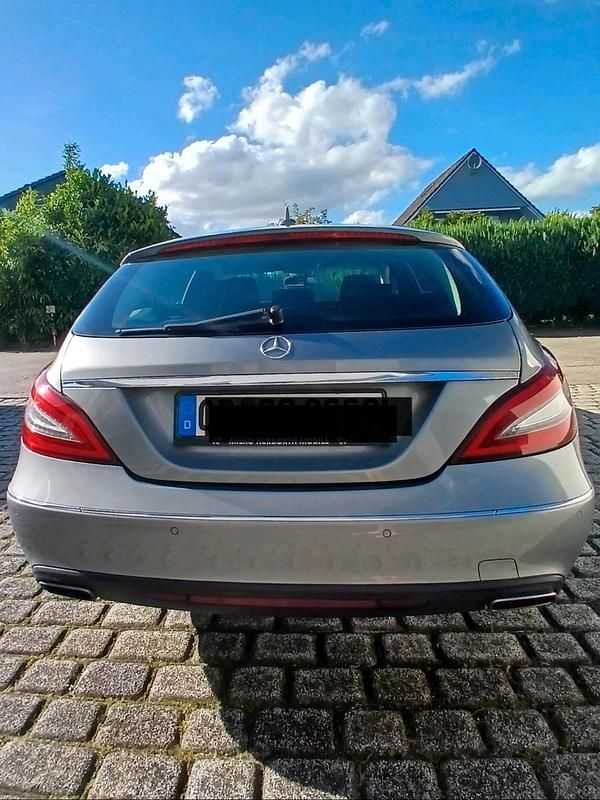 Gebraucht Mercedes 220 170 PS (125 kW) 2014 Grau Kombi